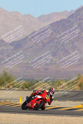 media/Dec-15-2023-Apex Assassins (Fri) [[91f19fb1c7]]/Trackday 1/Session 2 (Turn 4 Entry)/